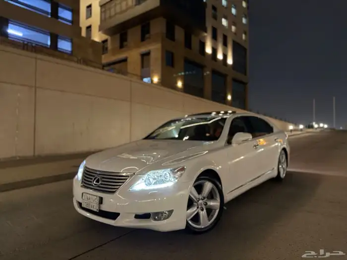 لكزس LS460 L 2012 ( سعودي ) 5