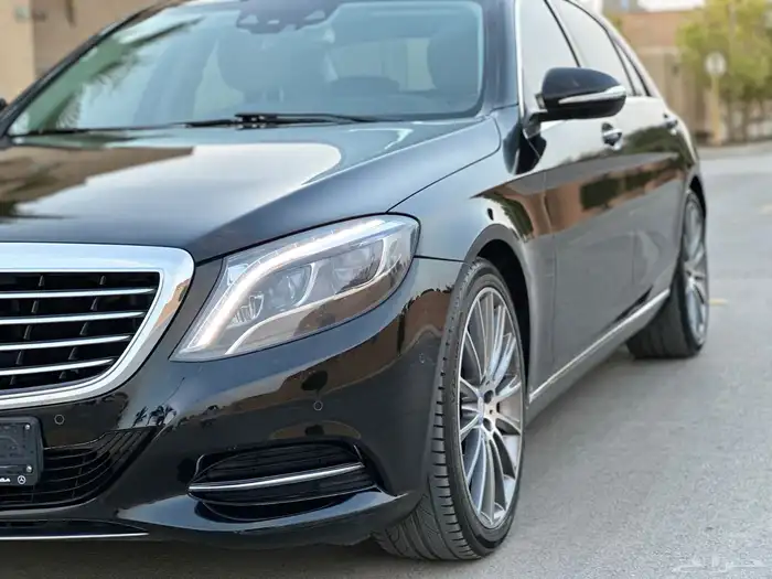 مرسيدس S400 مخزن ماشي 52 الف بدي وكاله 1