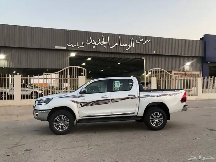 هايلوكس 2025 فل كامل تمتيك S_GLX بنزين دبل جديد 28