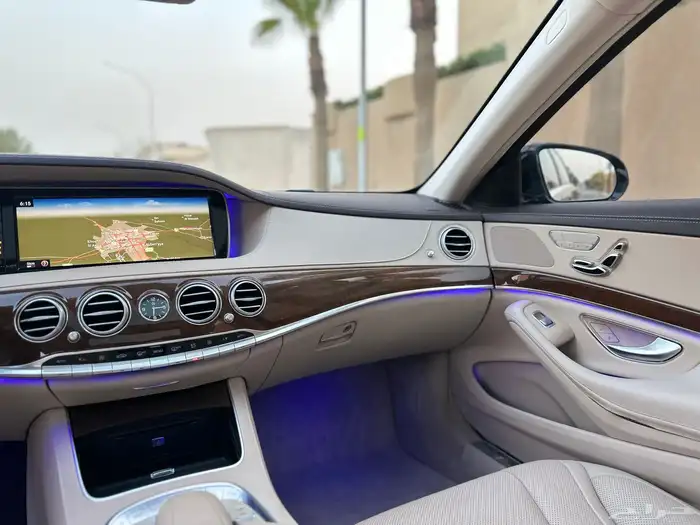 مرسيدس S400 مخزن ماشي 52 الف بدي وكاله 15