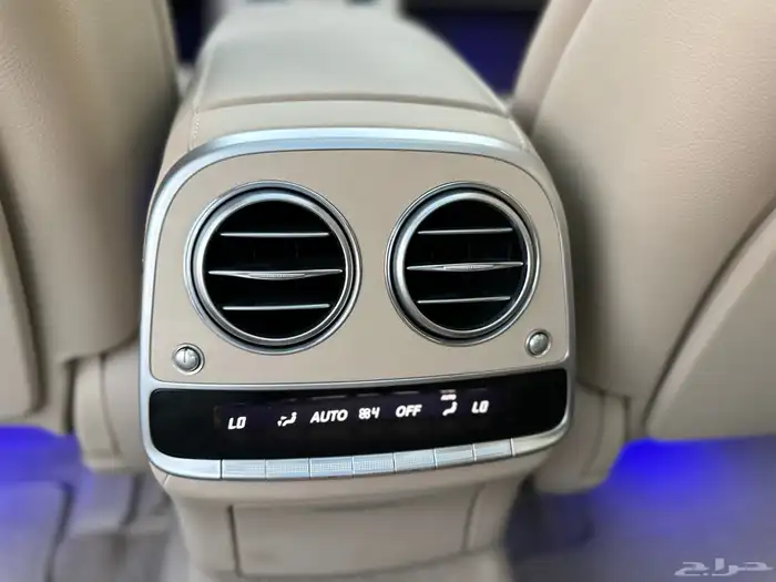مرسيدس S400 مخزن ماشي 52 الف بدي وكاله 18