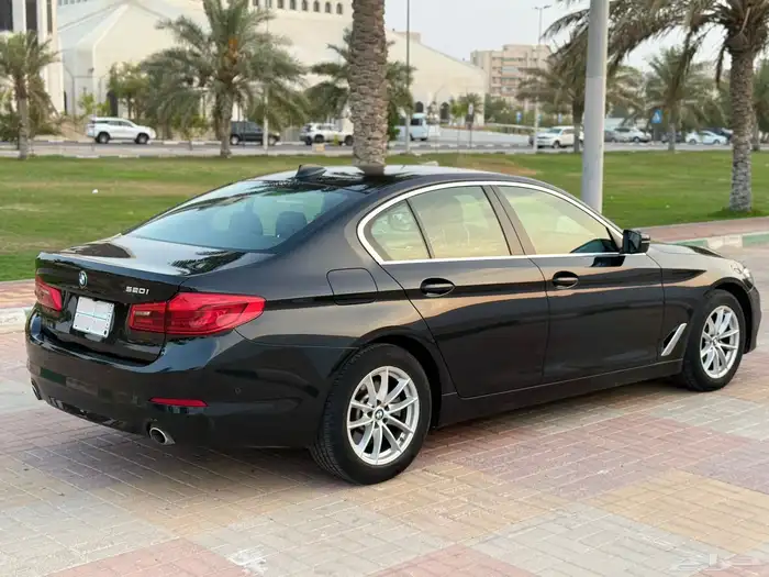 بي ام دبليو 2020 حجم 520 BMW 5