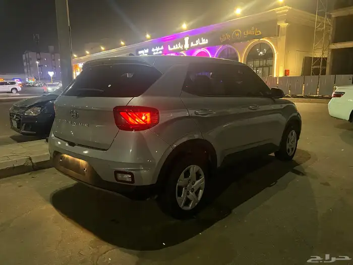للبيع هونداي فينيو 2020 وارد كوريا بنزين بحالة ممتازة 5