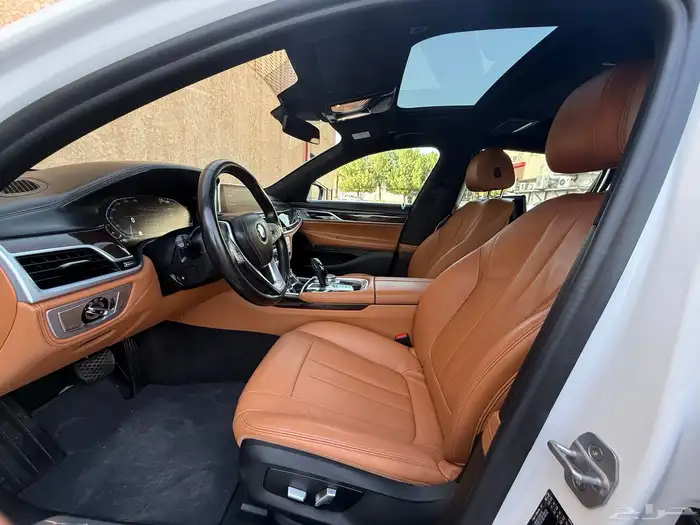 2020 Li730 BMW 8