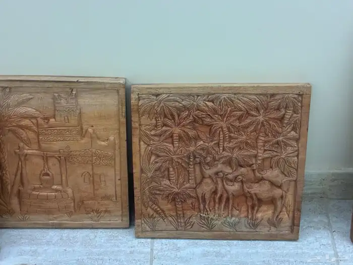 ألواح خشب صنوبر منحوته اثرية 2