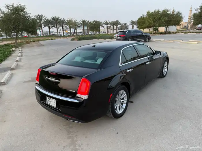 كرايسلر C300 2017 نظيف 46