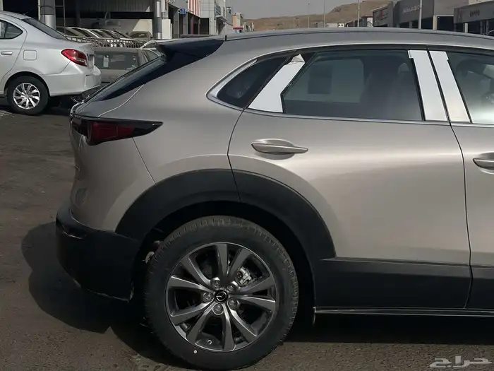 مازدا CX30 2025 جديد اصفار 3