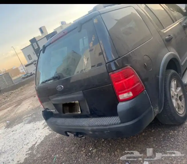 فورد اكسبلور 2005 للبيع بدون مكينه 5