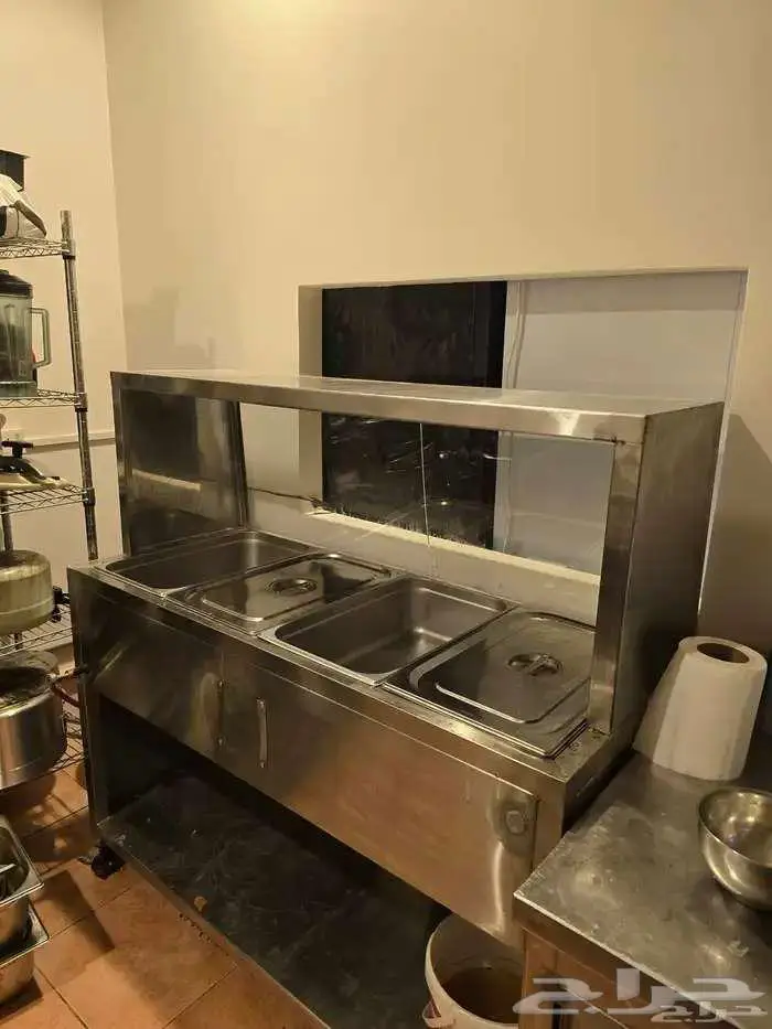 اغراض مطعم للبيع سخان ايدام وفرن وارفف 1