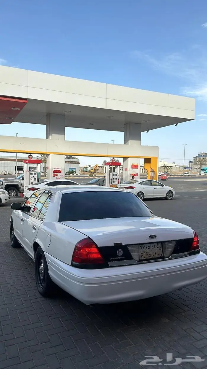 فورد بوليسي بيع مستعجل 5