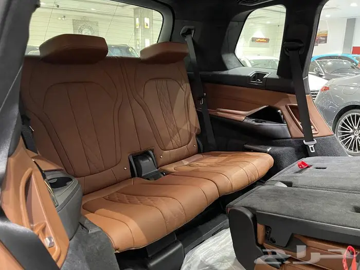 بي ام دبليو - اكس 7 - 2022 X7 40i 32