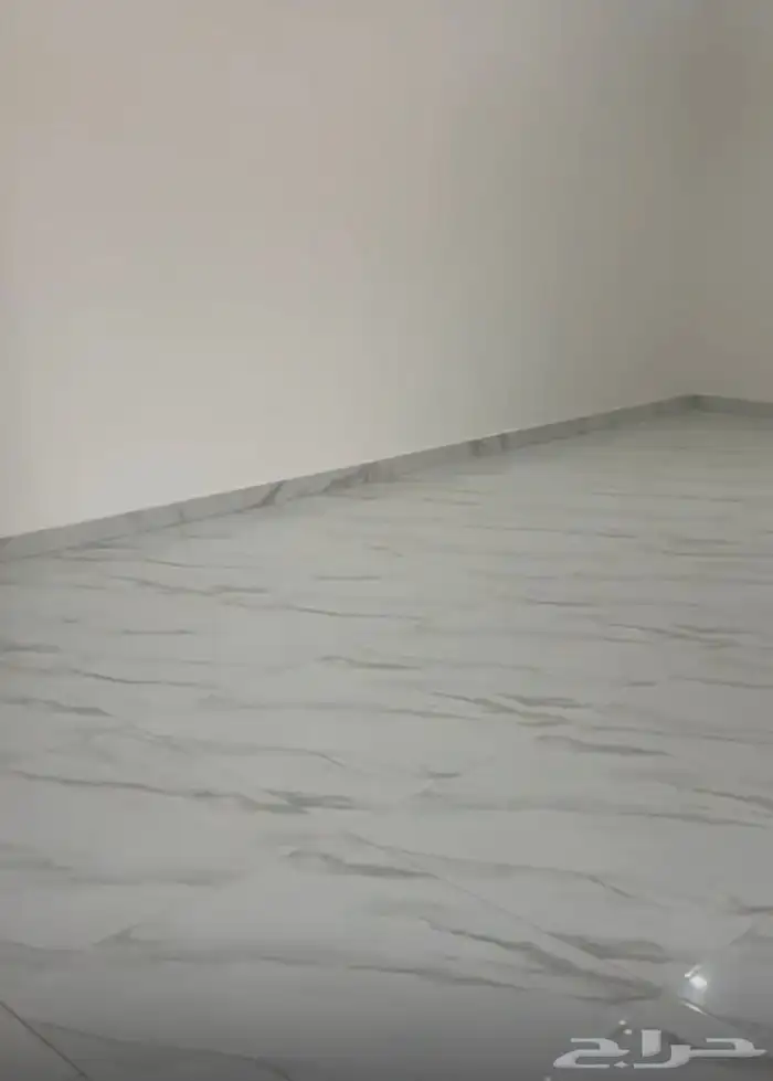 فيلا وادوار للبيع في البيان 2