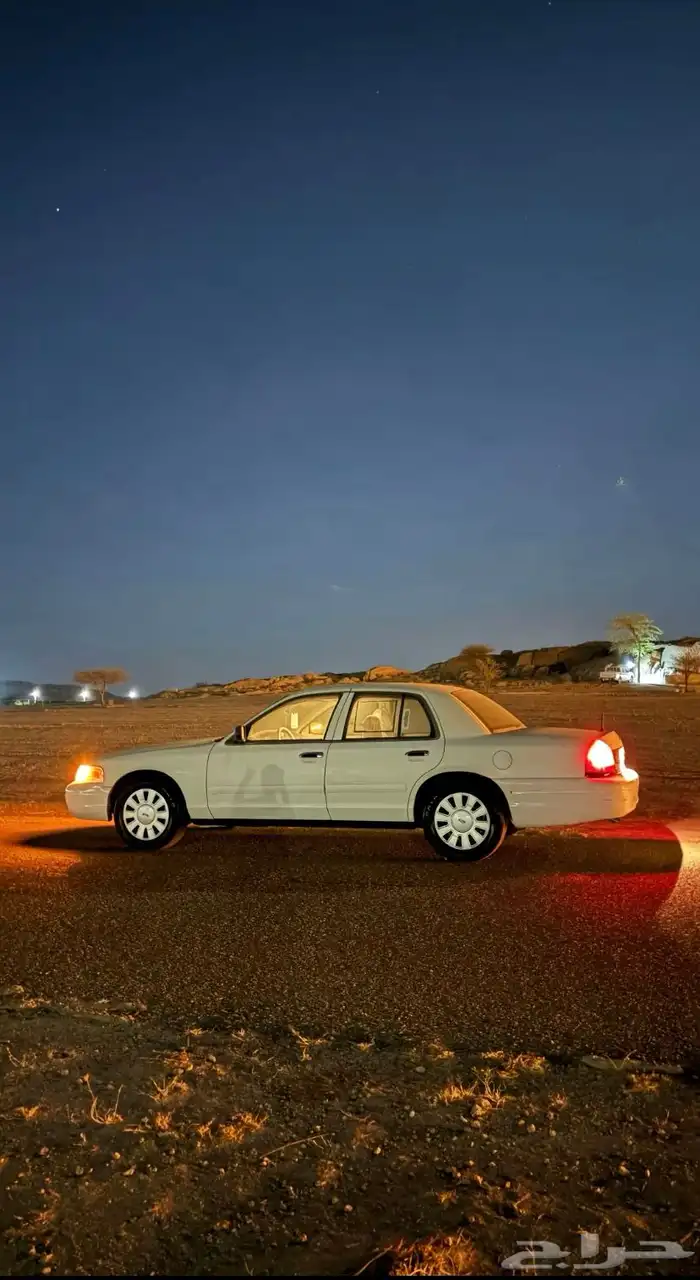للبيع فورد بوليسي موديل 2008 6