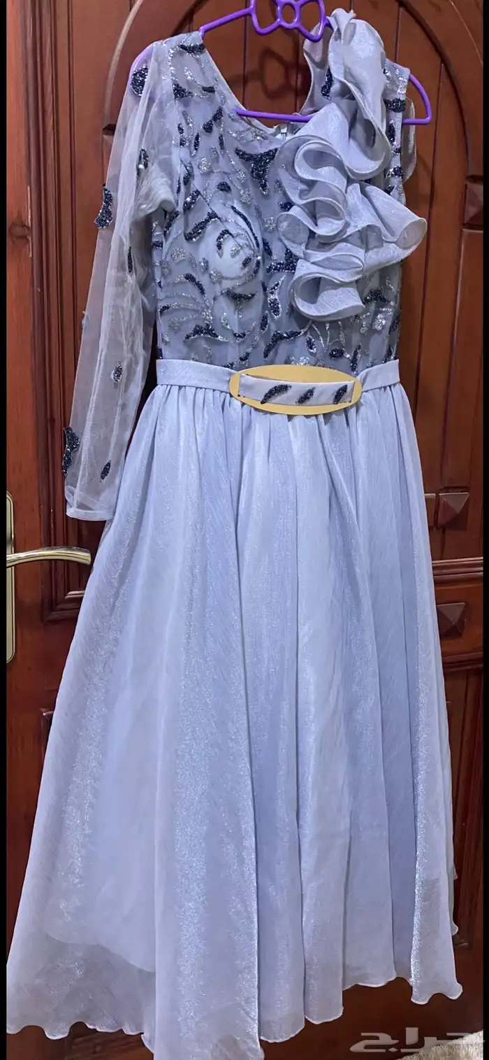 فساتين للبيع 1