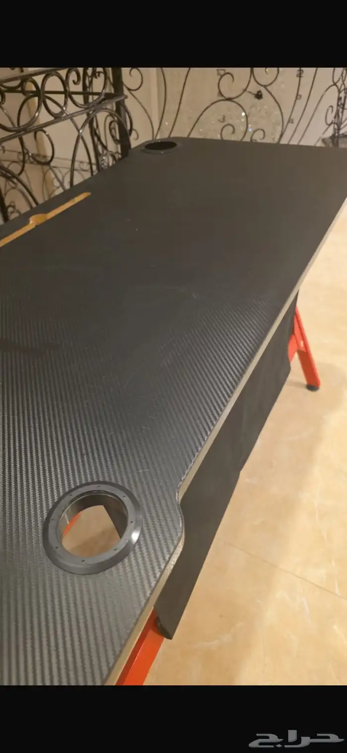 طاولة قيمنق 2