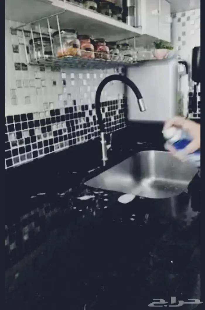 تنتظيف شقق ومجالس وفرشات ومكيفات مكافح حشرات 1