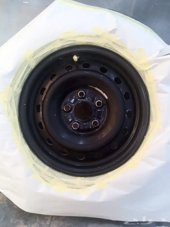 رش جنوط لمعه ومطفي ويوجد جميع الألوان ورش كليبرات 7