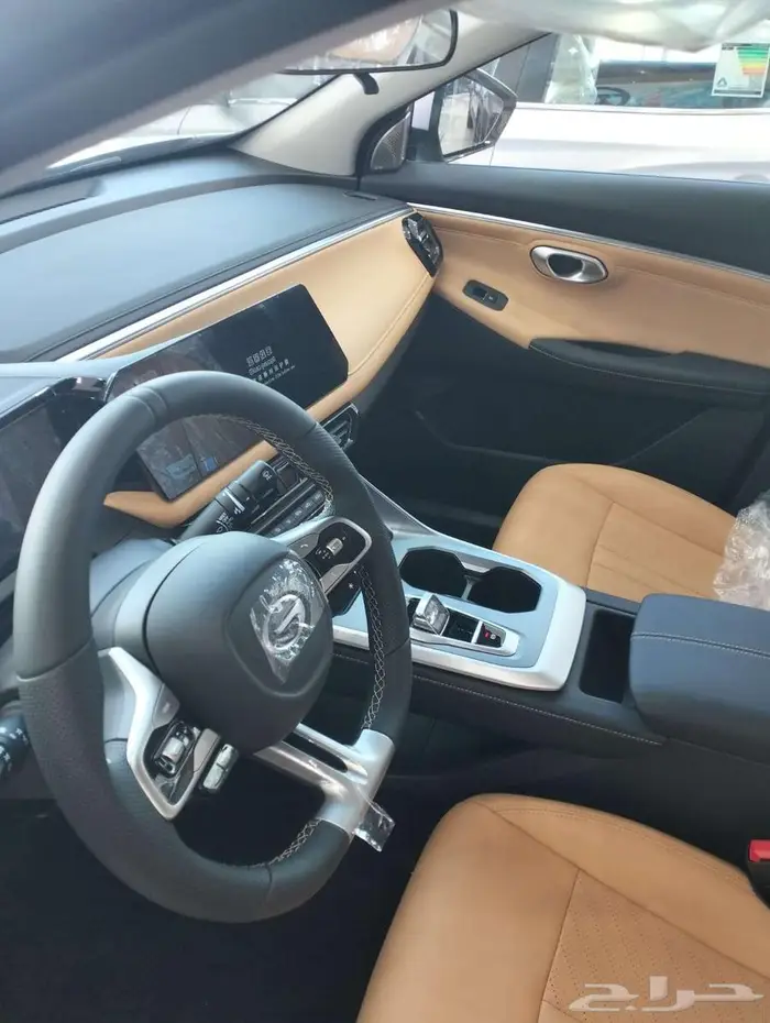 بسعر مميز امزوم GS3 2025 GL بها لوحات - السياره اصفار جديده 7