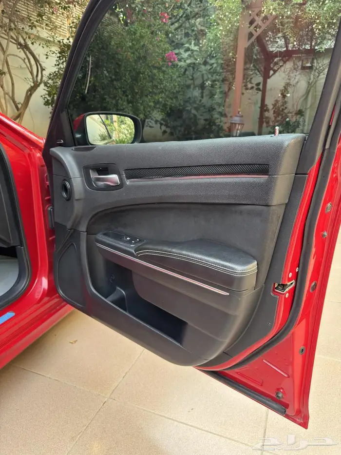 كرايزلر 2015 srt اس ار تي 19