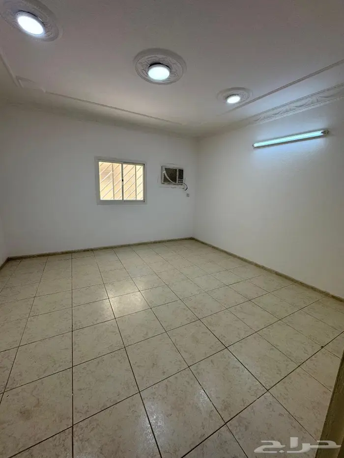 شقة بحطين غرفة و صالة و مطبخ و مكيفات راكبة 1Room in Hettin 0