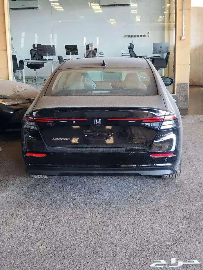 هوندا أكورد EX نص فل 2025 بقسط 1890 لدى الحسن 2