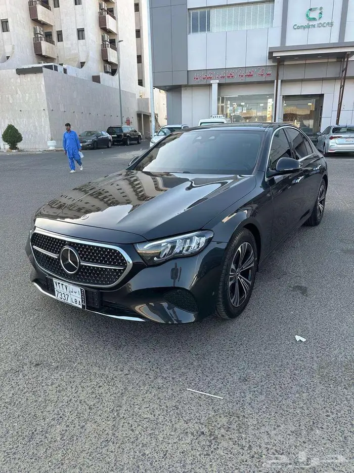 مرسيدس بنز E 200 فل 2024 0