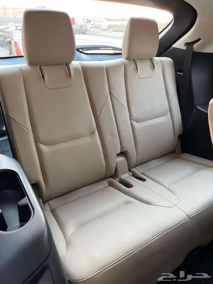 مازدا CX9 عداد 95 فل فتحة سقف 2020 32
