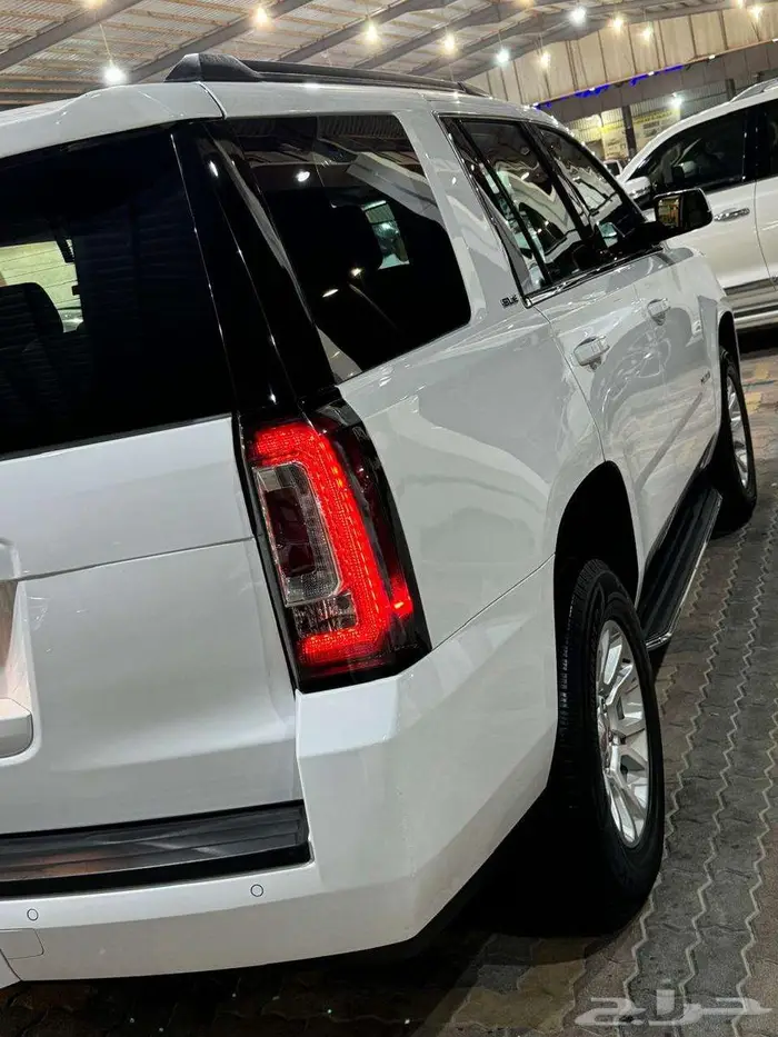 للبيع جمس يوكن 2020 سعودي SLE ( عداد قليل ) 14