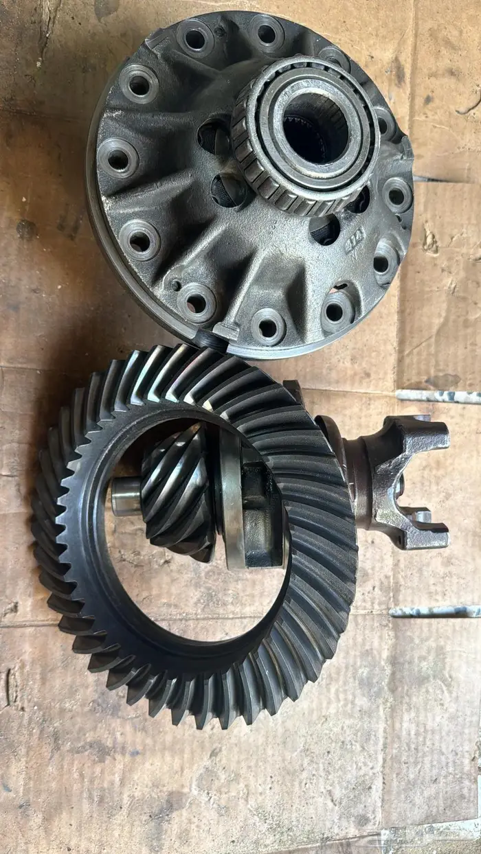 كرونة نيسان كرونة مستبيشي كرونة فورد كرونة جمس كرونة اسيزو 31