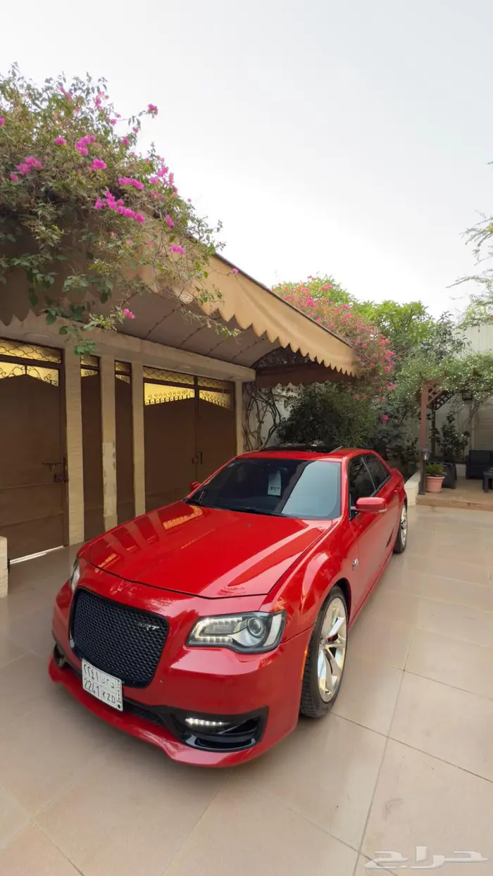كرايزلر 2015 srt اس ار تي 0