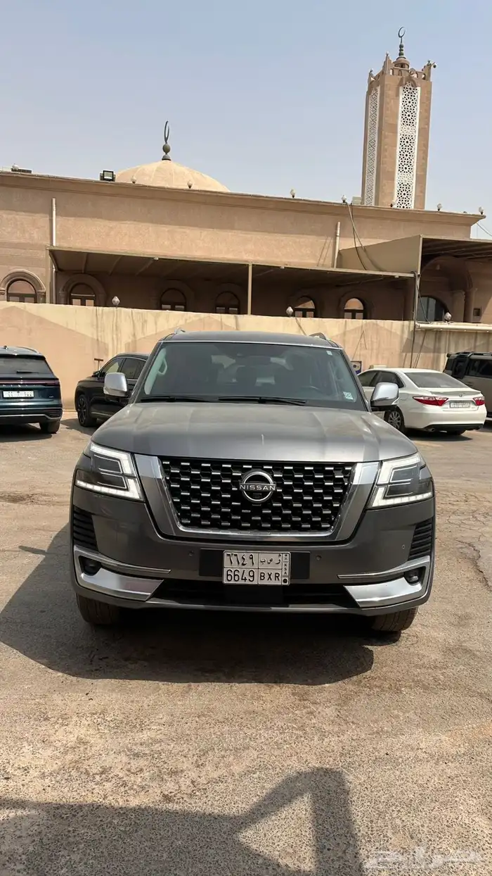 نيسان باترول بلاتينيوم 2023 13