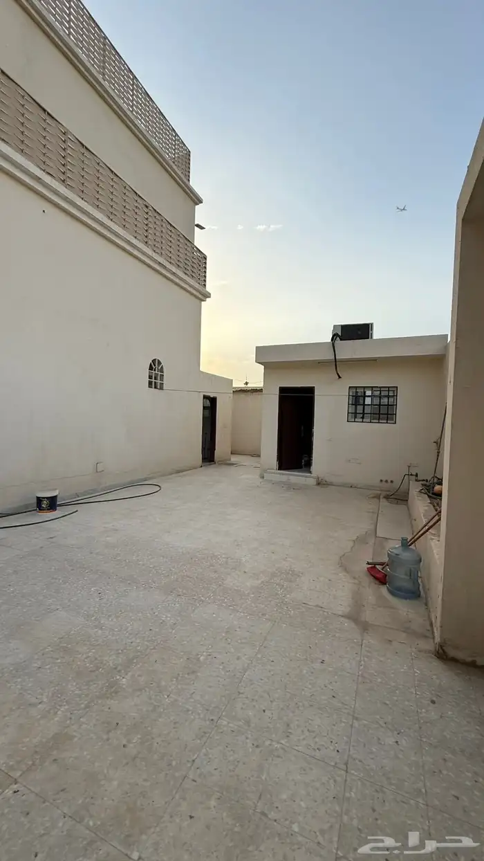دور للايجار حي المنار 5