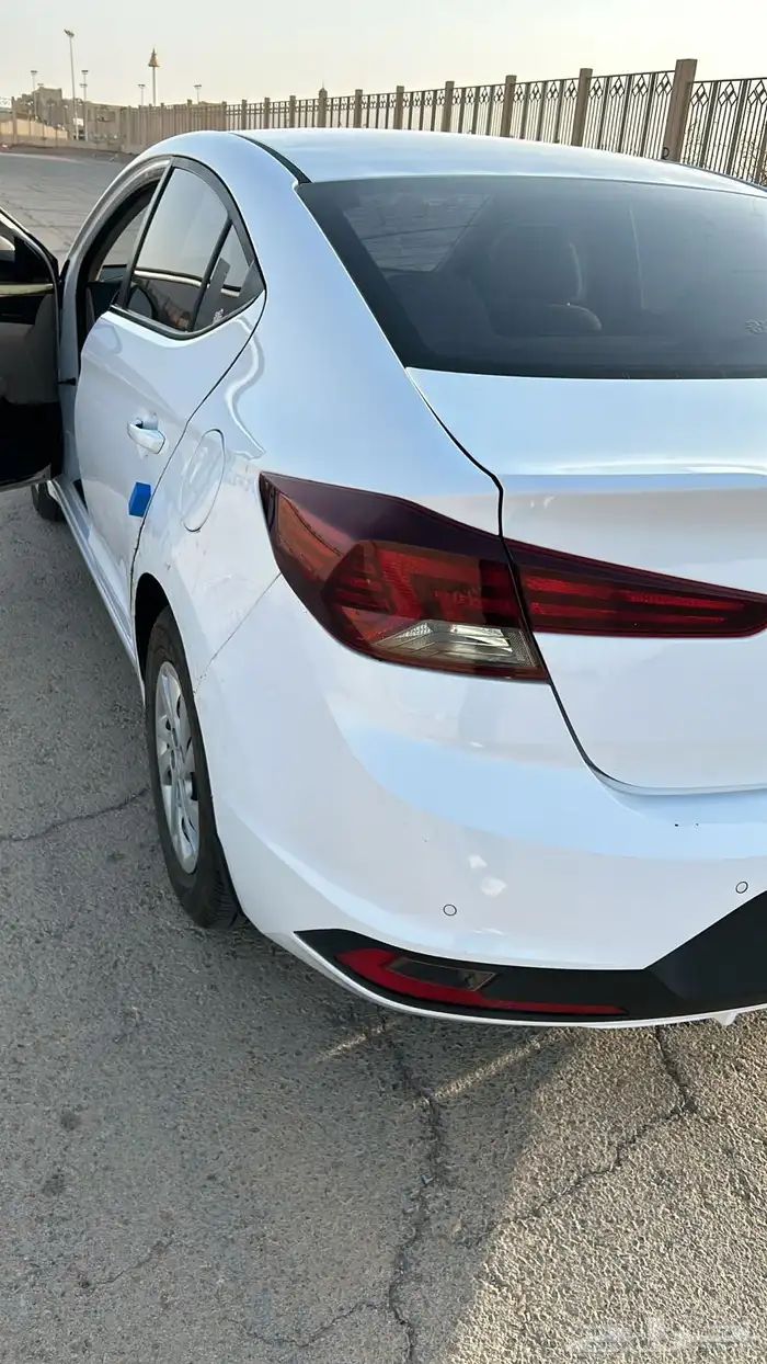 النترا 2019 ابيض ستاندر 13