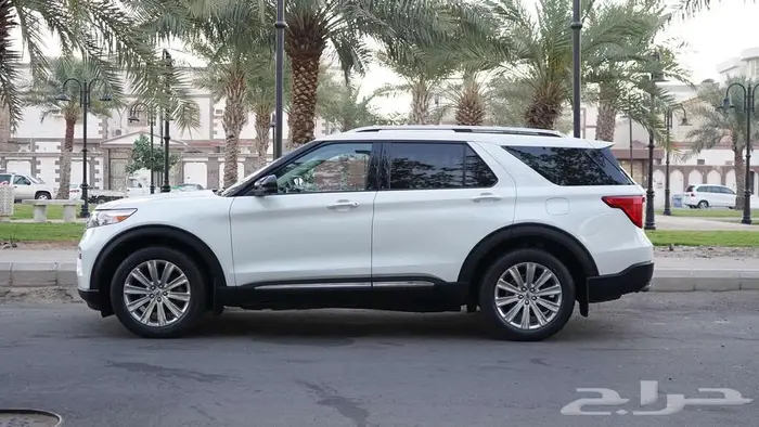 فورد اكسبلورر بطاقة جمركية 2020 . 4