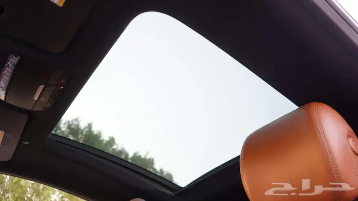 مرسيدس c300 2020 بانوراما بطاقة جمركية 14