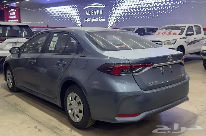 تويوتا كورولا 2.0 xli ستاندر 2025 1