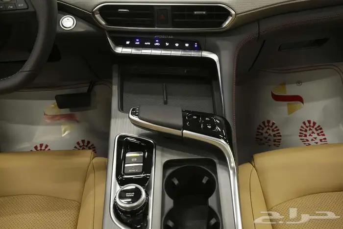 تصميم رياضي ومحرك تيربو في شانجان UNI-T إليت 2025 8