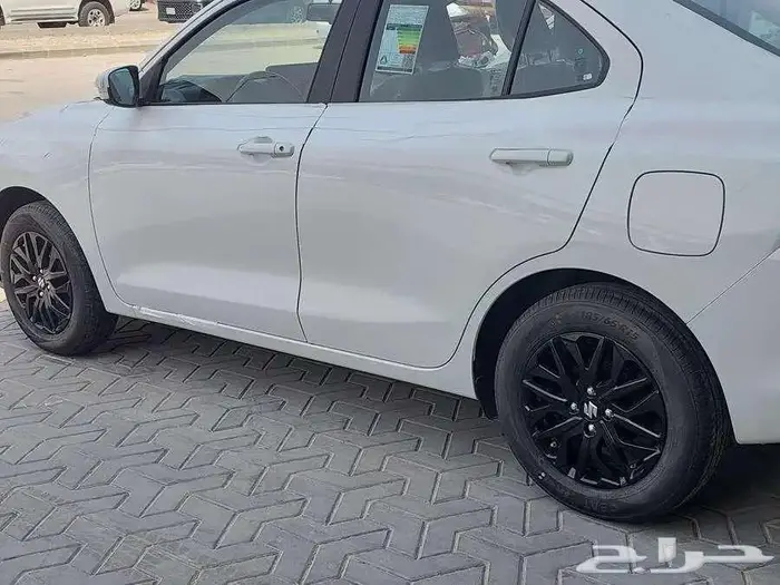 سوزوكي ديزاير 2026 استندر شكل الجديد كاش وتقسيط 3