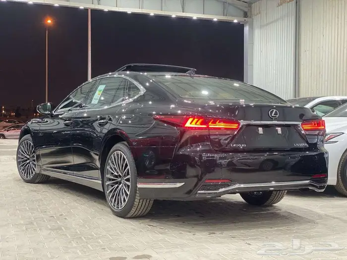 لكزس LS 500 h فل كامل 2025 - خليجي 2