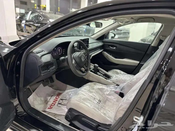 هوندا اكورد استاندر 2025 14