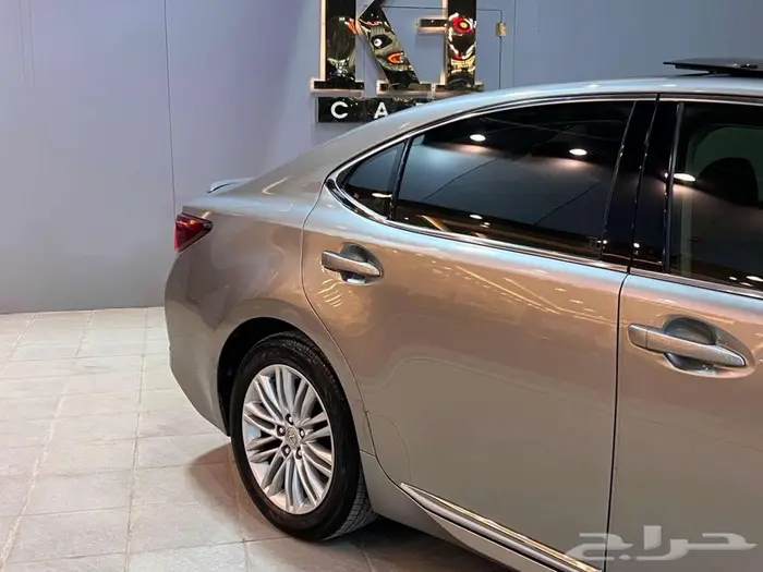 لكزس ES350 موديل 2016 فل كامل 4