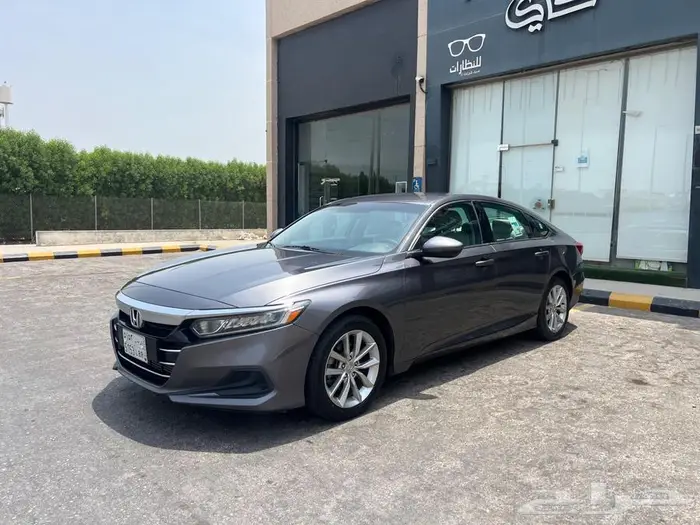 2022 هوندا أكورد LX وكاله 5