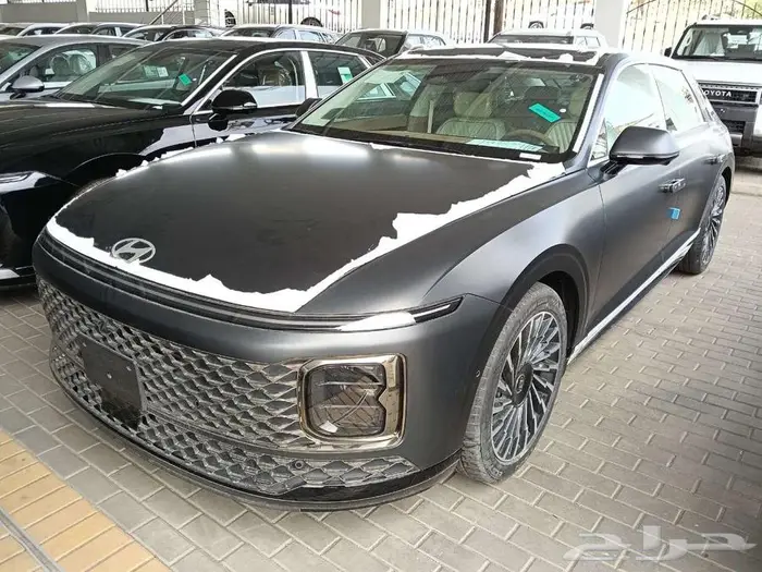 هيونداي ازيرا كالجرافي م 2025 - سعودي 0