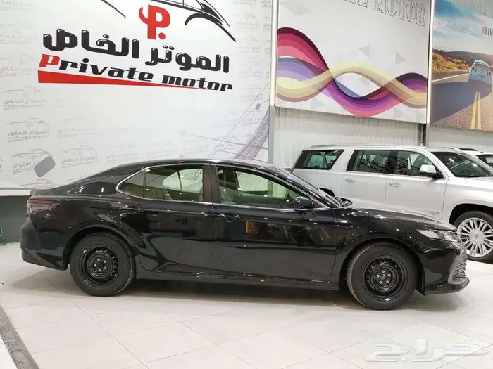 تويوتا كامري 2024 ستاندر( جديد اصفار )اسود 11