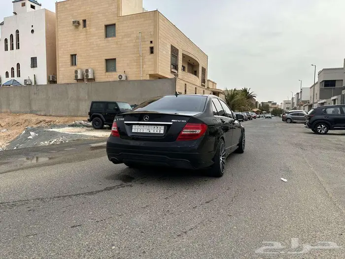 Mercedes-Benz C200 V4 TURBO 2013 avantgarde 4