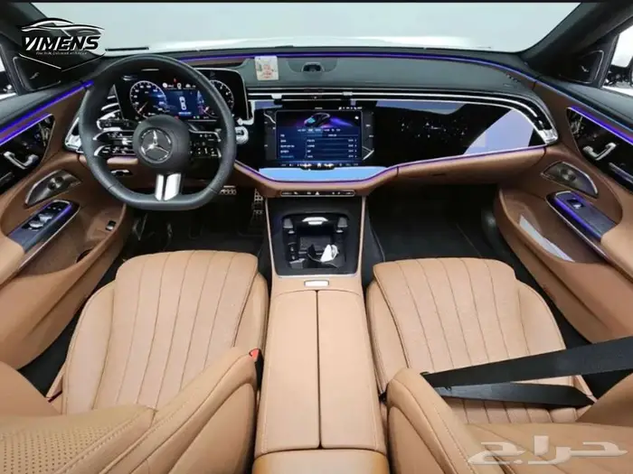Mercedes-Benz E300 4MATIC AMG Line 2025 4