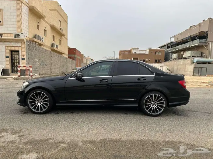 Mercedes-Benz C200 V4 TURBO 2013 avantgarde 7