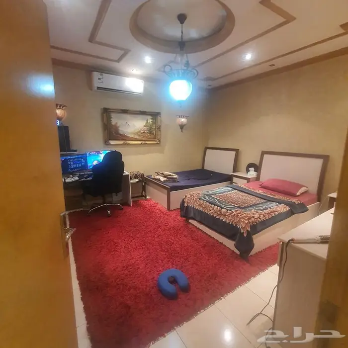 شقه في حي المربع موقع مميز للبيع 9