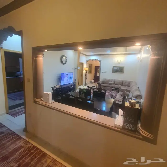 شقه في حي المربع موقع مميز للبيع 21