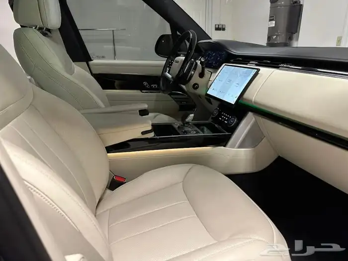 2023 Range Rover P530 6